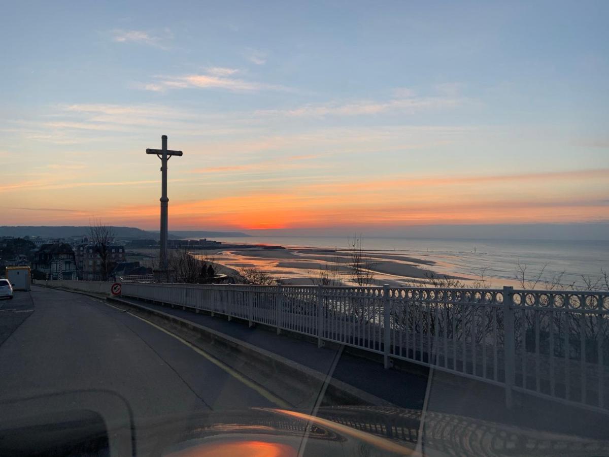 Hauteurs De Trouville - Studio Avec Terrasse Au Calme Exteriör bild